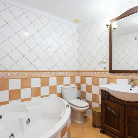 Belvilla By Oyo En Apartment Nerja